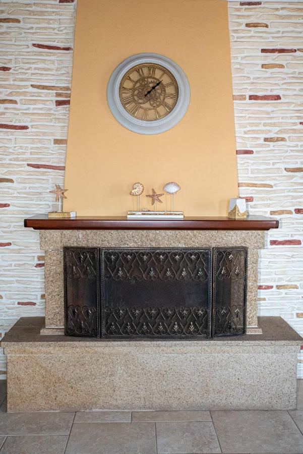 Sette Venti Apartment เอเจียมารินา ภายนอก รูปภาพ